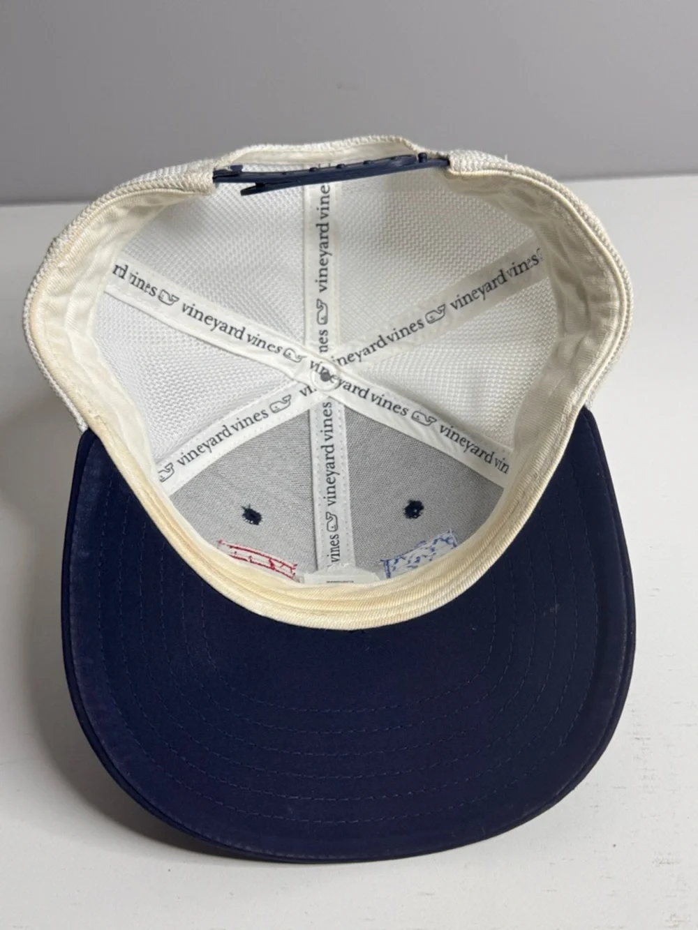 Vineyard Vines classic preppy